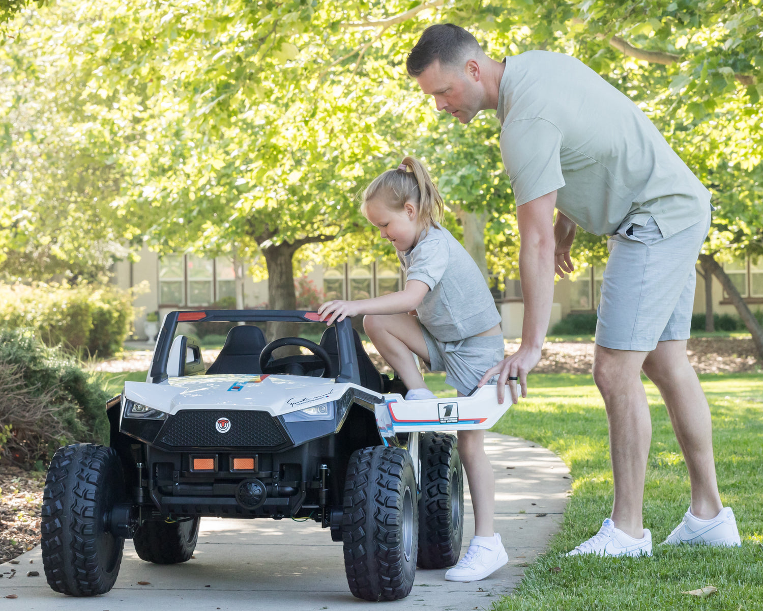 Parent-Child Bonding: Playing Together with Kids Cars