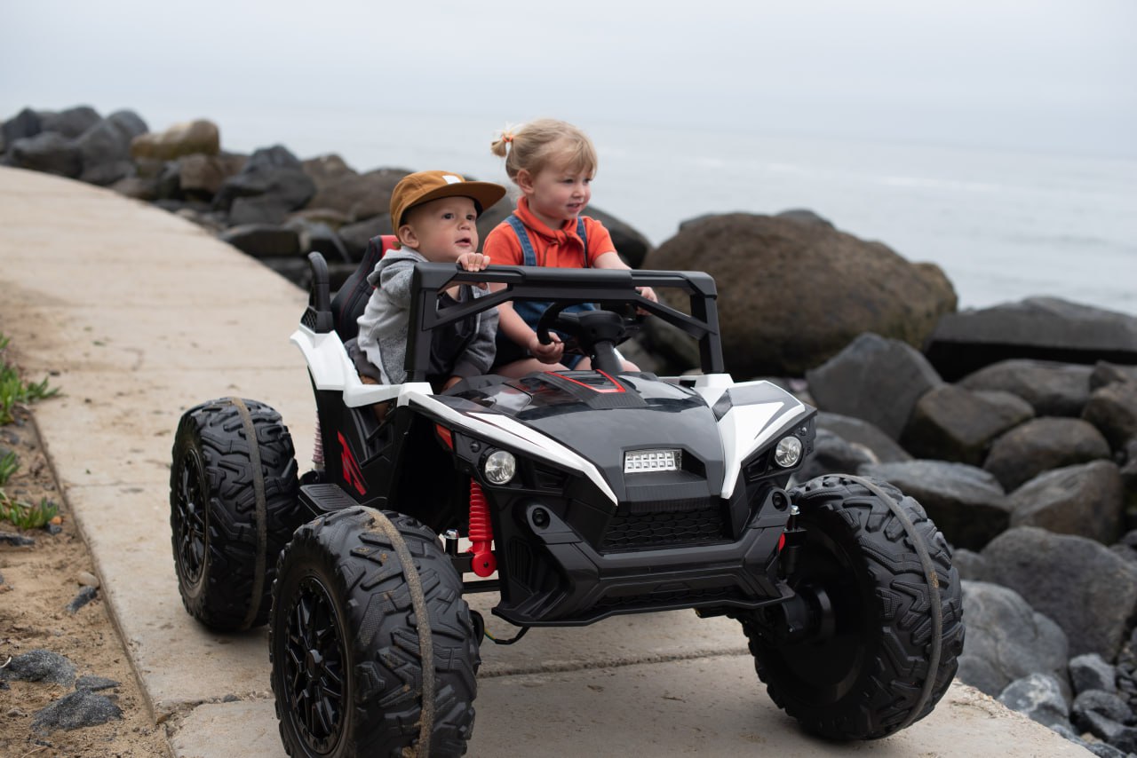 Power Wheels vs. Electric Scooters: Which Is Better for Kids?
